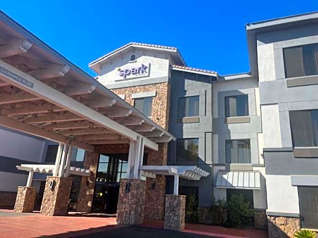 Spark by Hilton Phoenix East Mesa