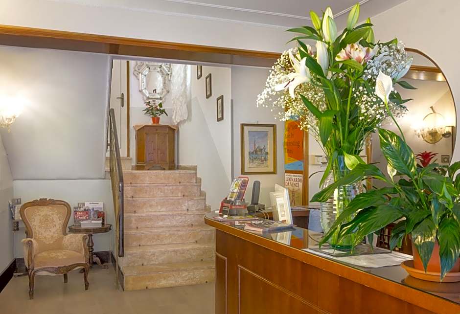 Hotel Leonardo