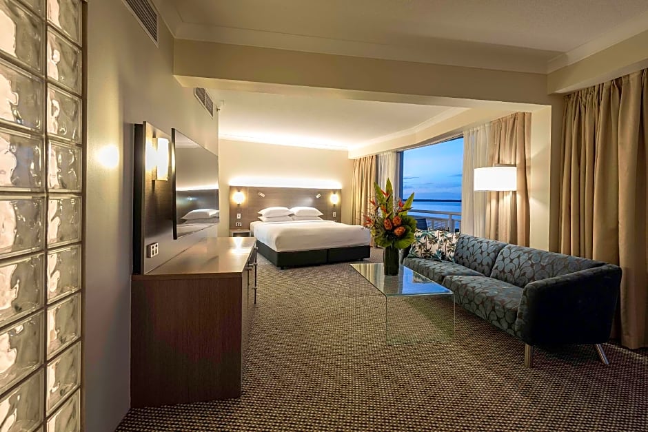 Photo 1 of 8 of 1 Bedroom 1 King Bed Suite, Water View, Balcony