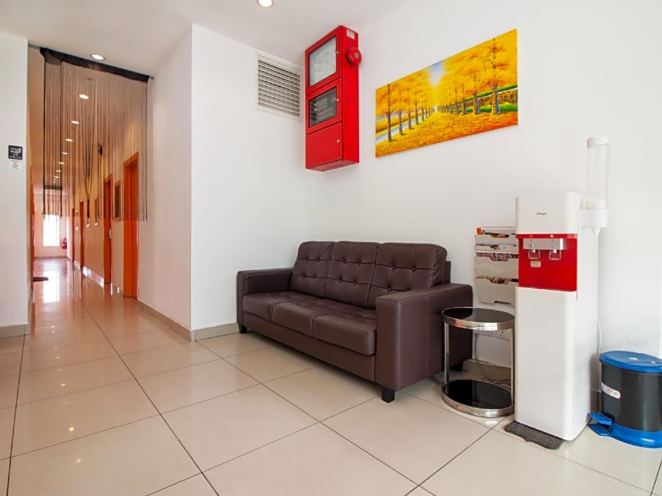 1 Hotel Taman Connaught