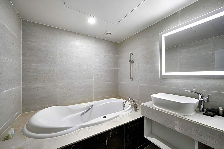 Arban City Hotel
