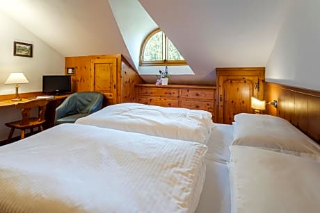 Standard Double or Twin Room Attic
