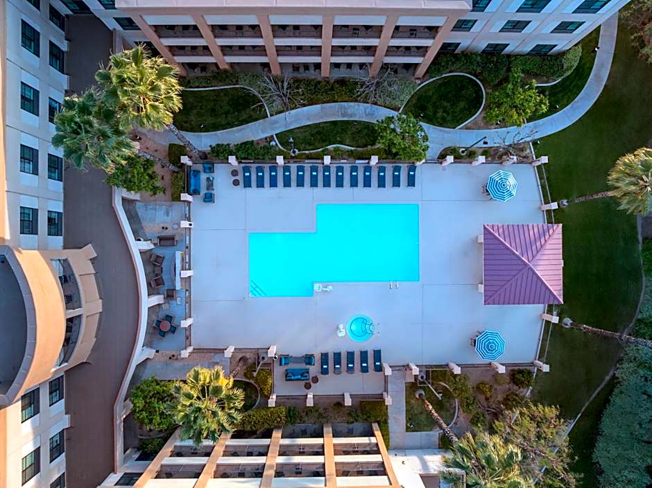 Courtyard by Marriott Santa Clarita Valencia
