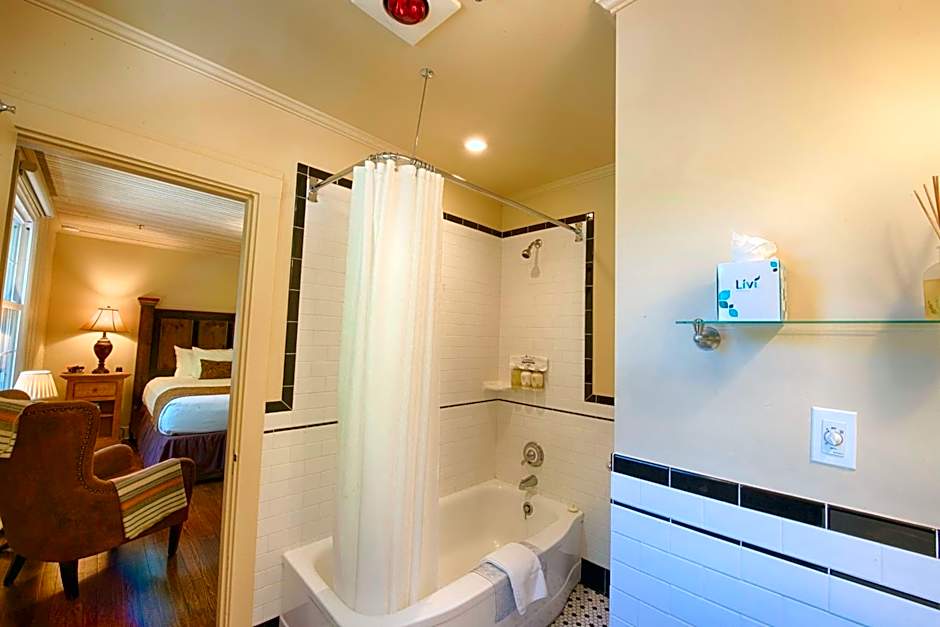 Historic Tapoco Lodge Resort