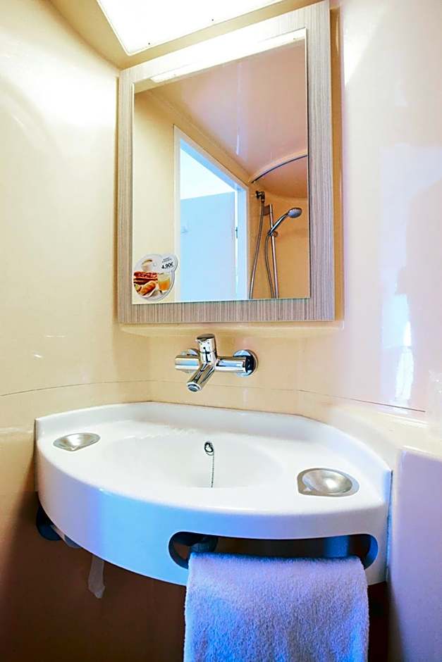 Premiere Classe Lyon Ouest - Tassin