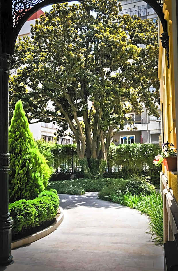 Hospes Palacio De Los Patos, a Member of Design Hotels