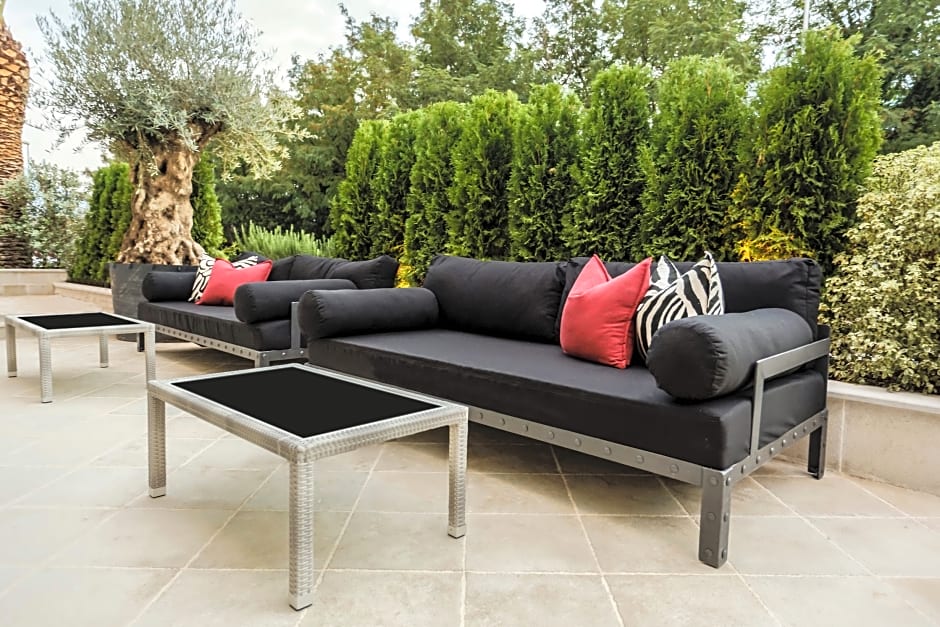 Adiya Signature Hotel ex Pietra