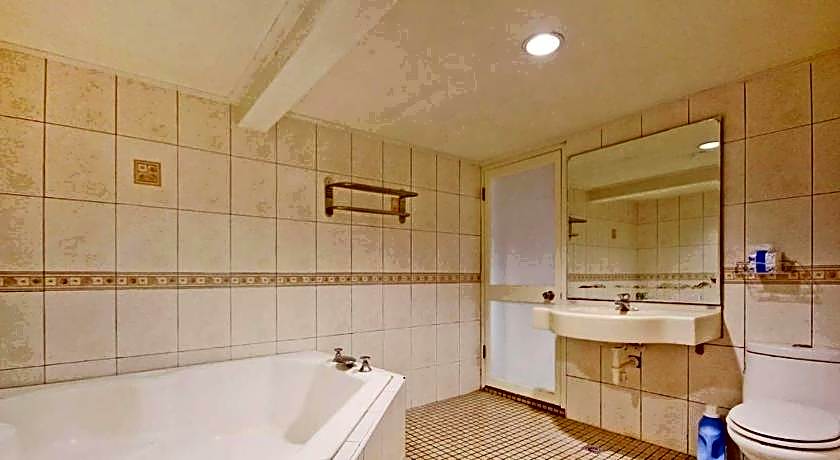 King Hotel Sun Moon Lake -Shui She Pier