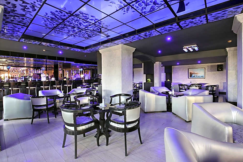 Anezi Tower Hotel
