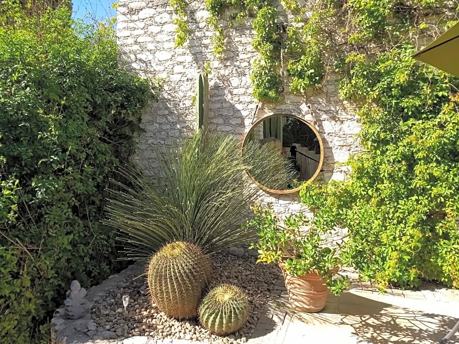 Hotel Secreto