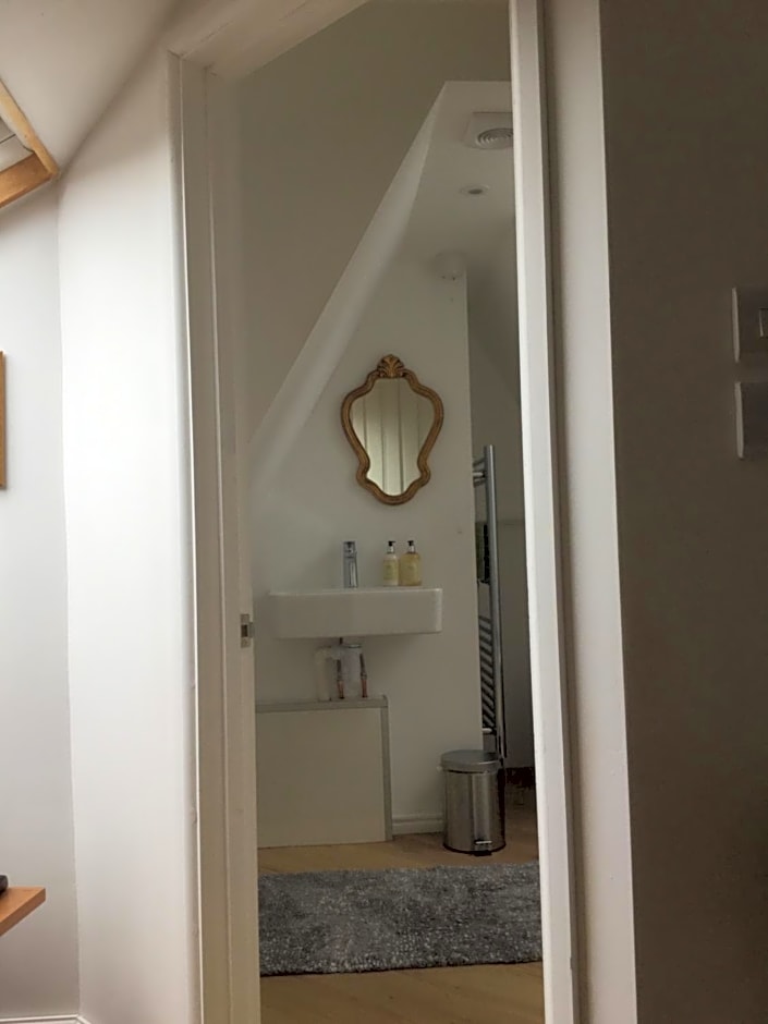 Dwynant - A Room with a View