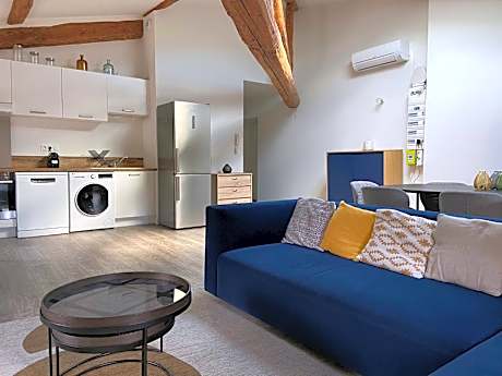 Three-Bedroom Apartment - High Floor