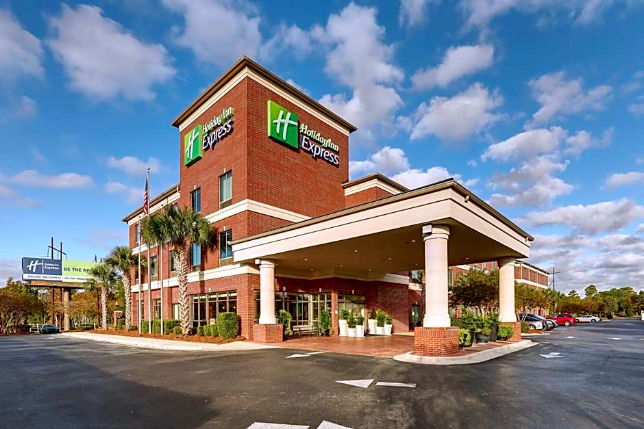 Photo 1 of 50 of Holiday Inn Express Leland - Wilmington Area By IHG