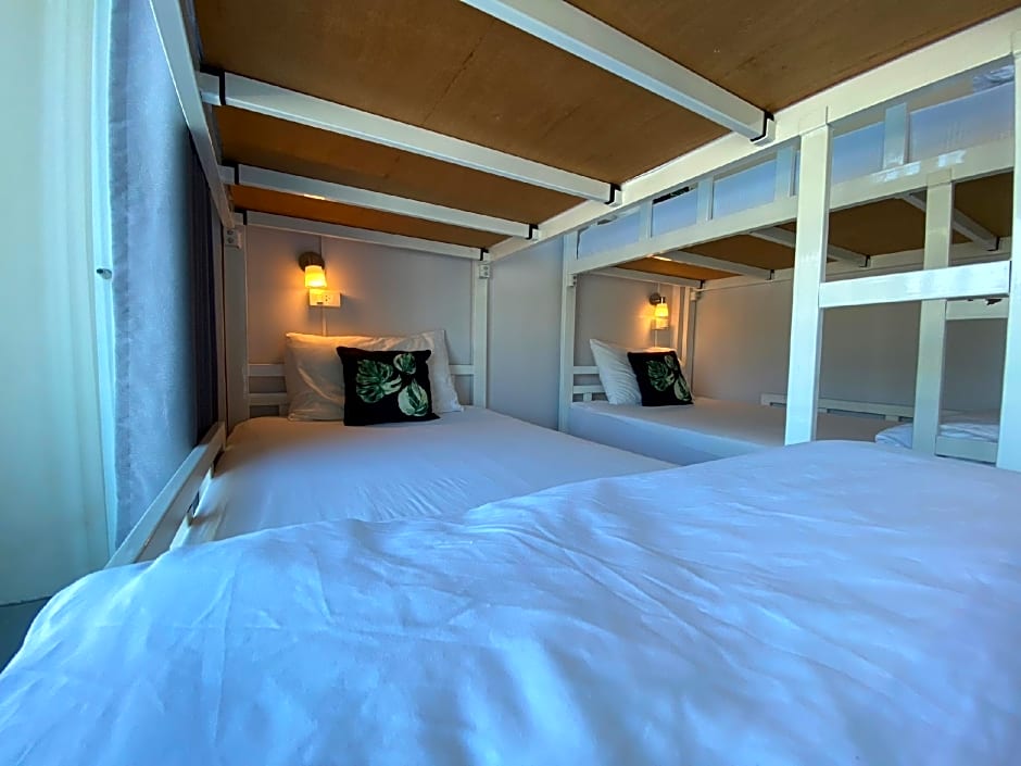 Khaolak Mind Home Hostel