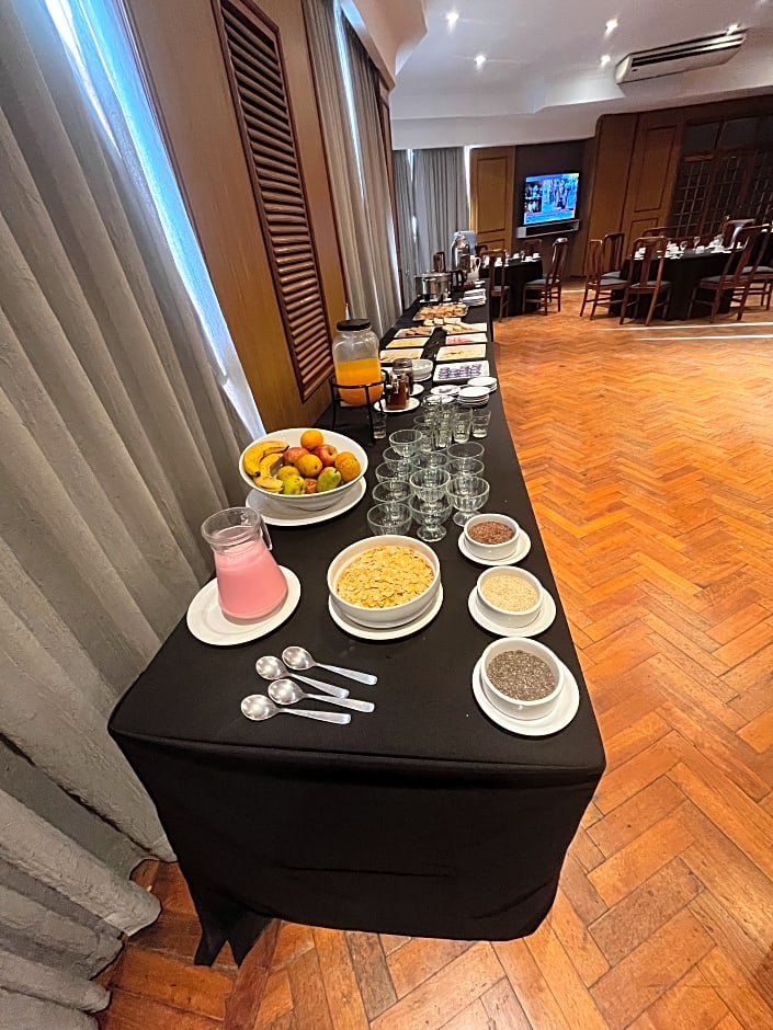 Hotel Catalinas Tucuman