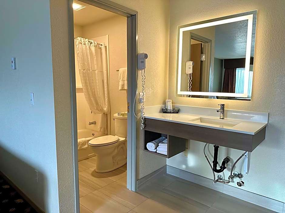 Best Western King Salmon Inn