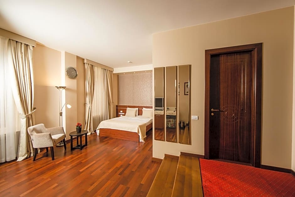 Passage Boutique Hotel