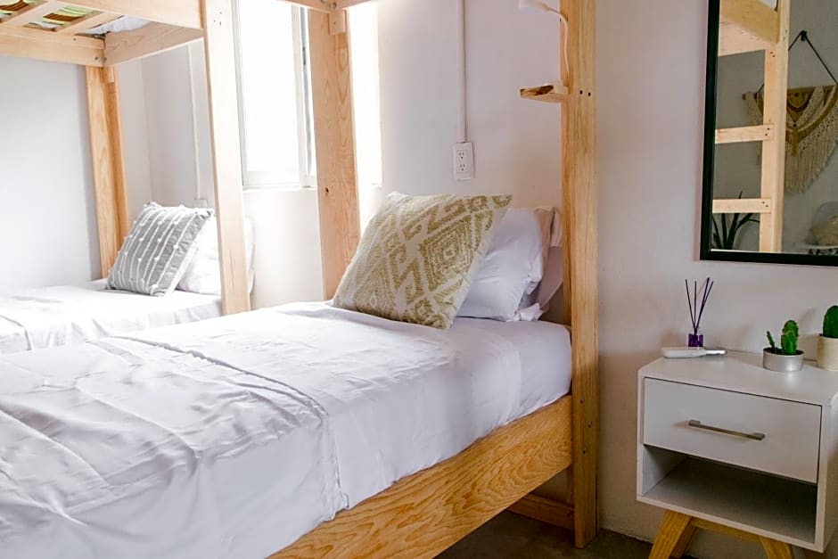 Sayunique Hostel