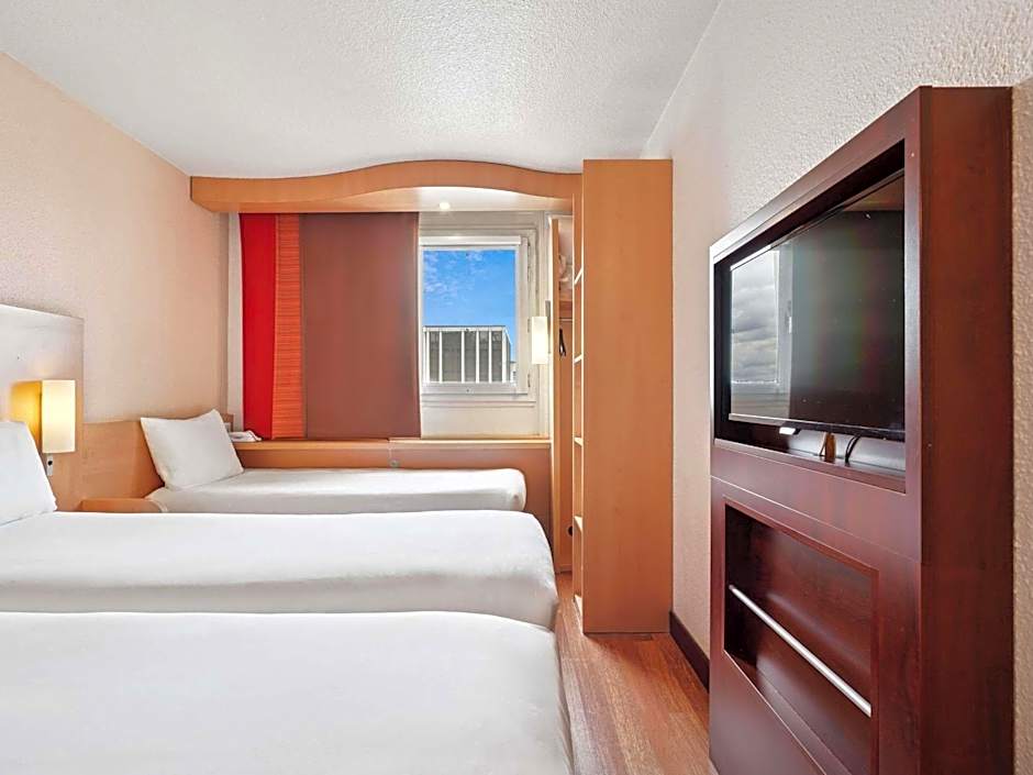 Ibis Paris Porte D Orleans