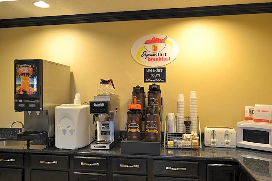 Super 8 by Wyndham Hanover