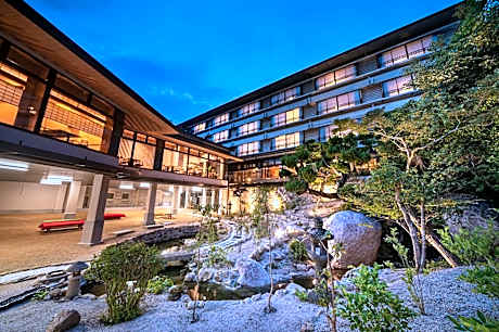 Miyajima Grand Hotel Arimoto