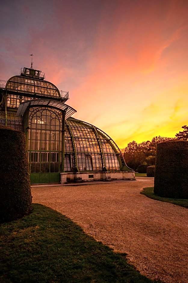 WELTWIEN Luxury Art Apartments & Free Parking