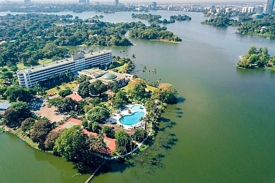 Inya Lake Hotel