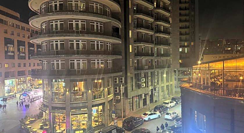 North Avenue Hotel