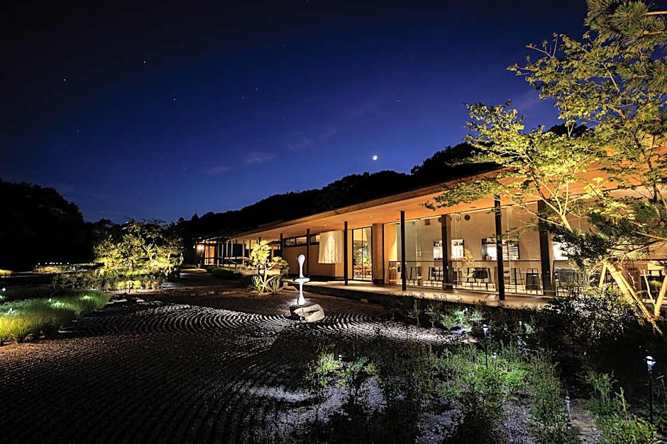 Naoshima Ryokan Roka