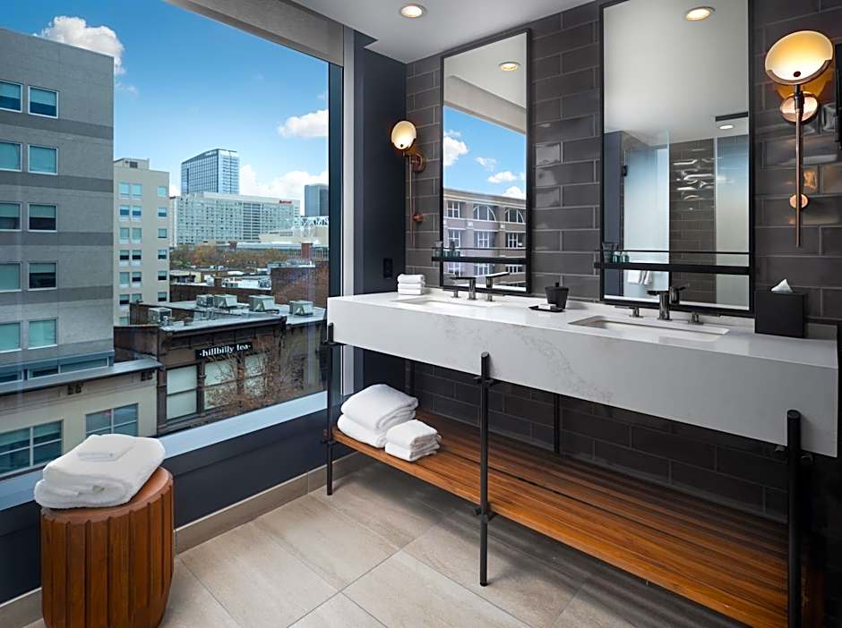 Hotel Distil, Autograph Collection