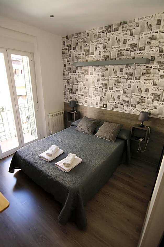 Hostal MH Fuencarral