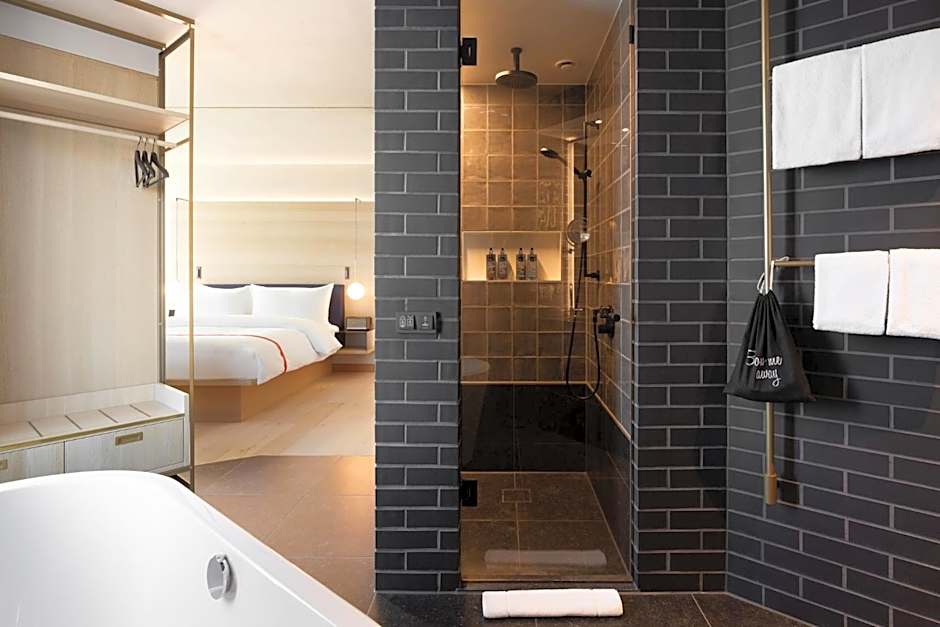 Ruby Emma Hotel Amsterdam