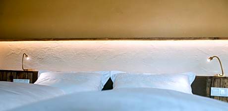 Gartenzimmer mit Balkon