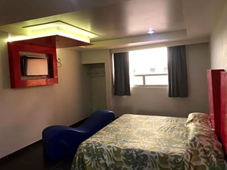 King Suite with Spa Bath