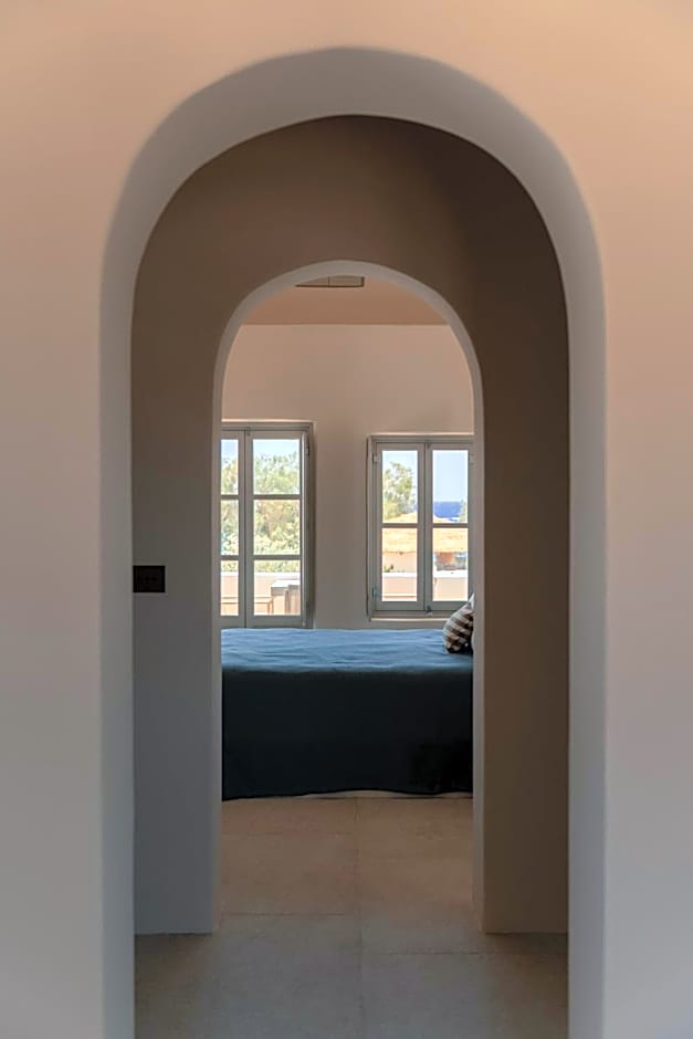 Black Rose Beach Suites