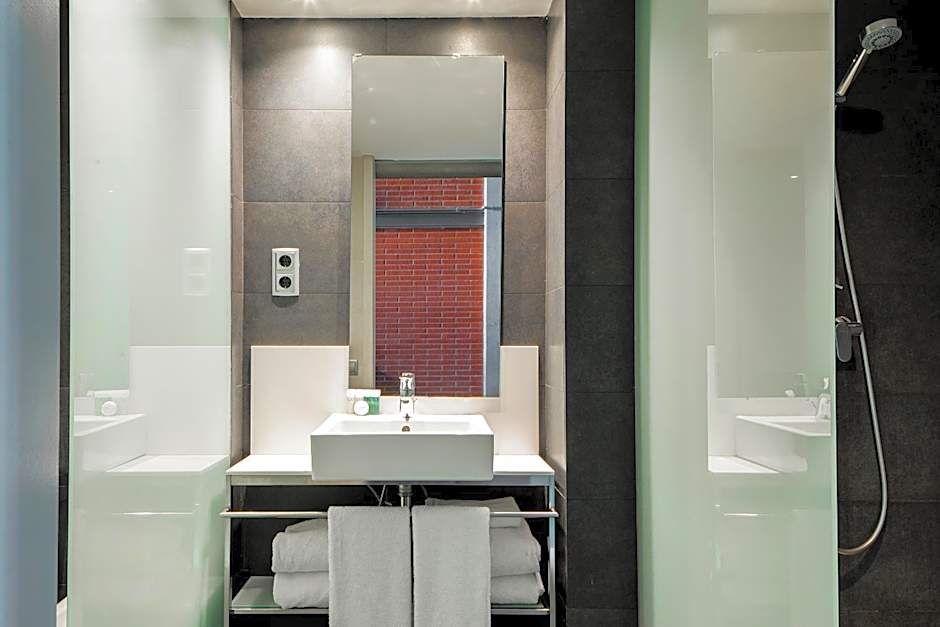 Barcelona Apartment Republica