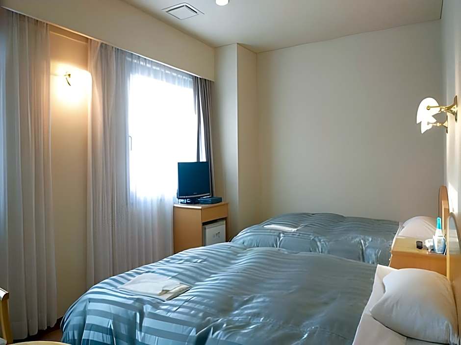 Kochi Pacific Hotel