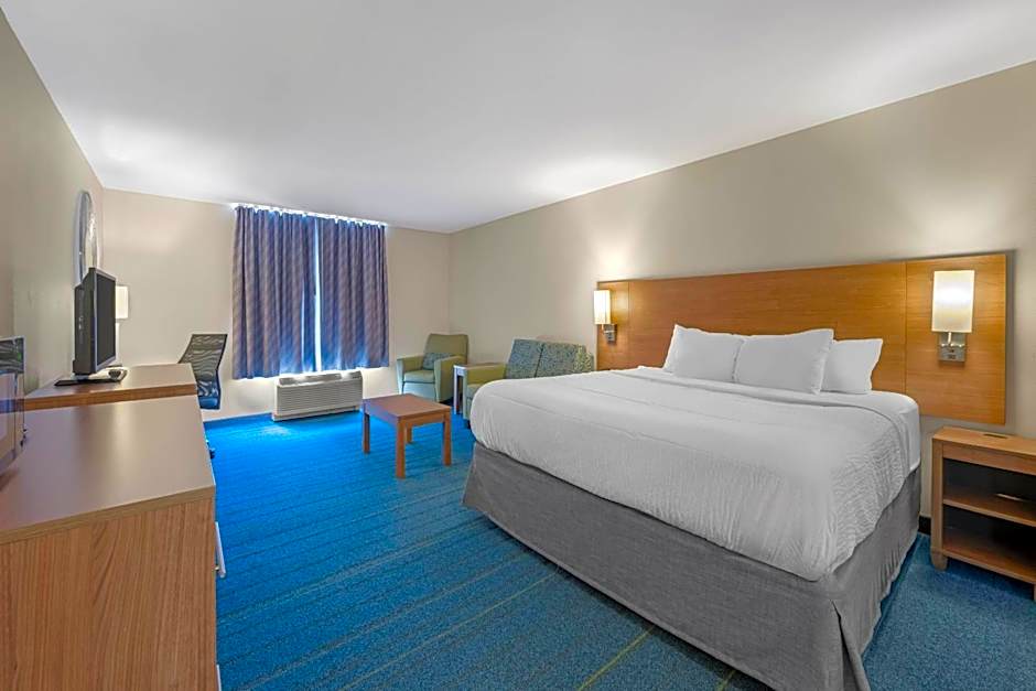 Sleep Inn & Suites Altoona North
