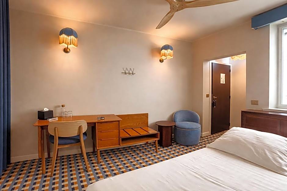 Le Berger Hotel
