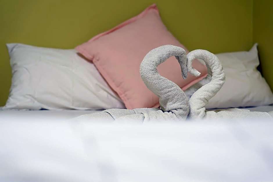 Silverfern Backpackers