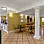 La Quinta Inn & Suites by Wyndham Tampa Bay Pinellas Park Clearw