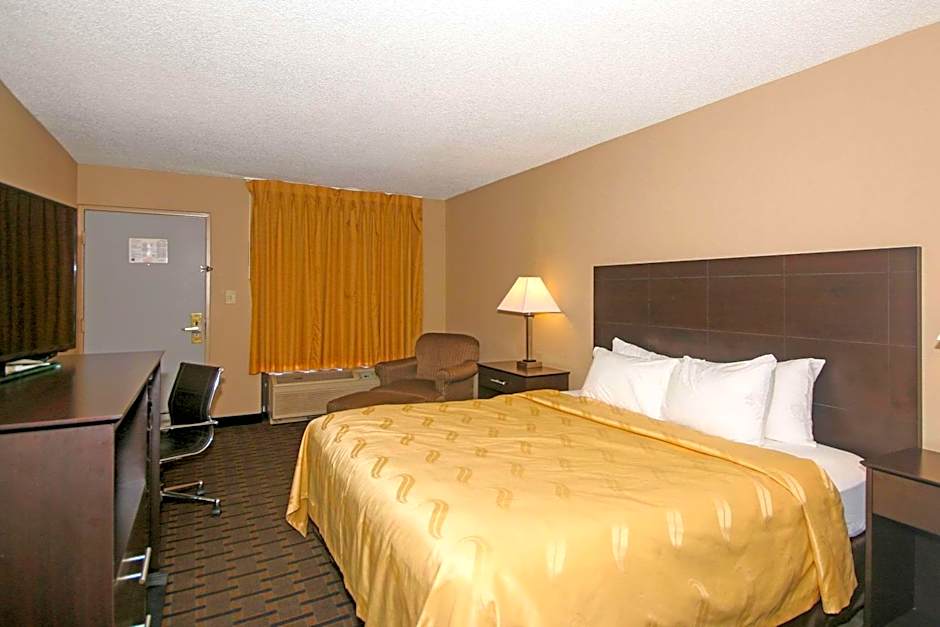 Quality Inn Clinton - Laurens I-26