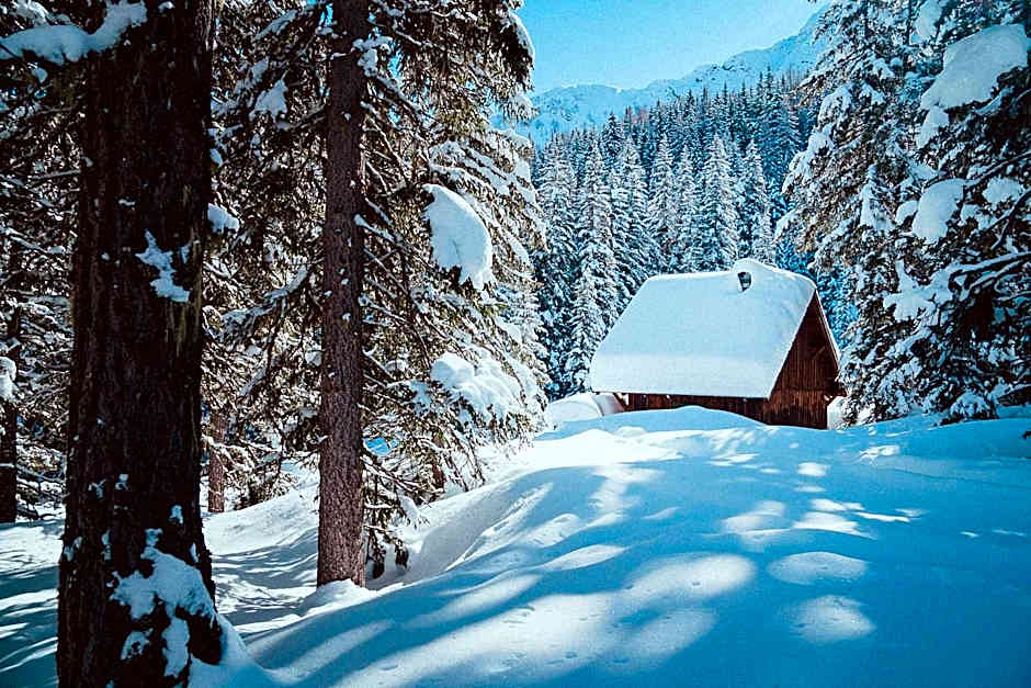 Österreichischer Hof-im Bademantel direkt in die Alpentherme