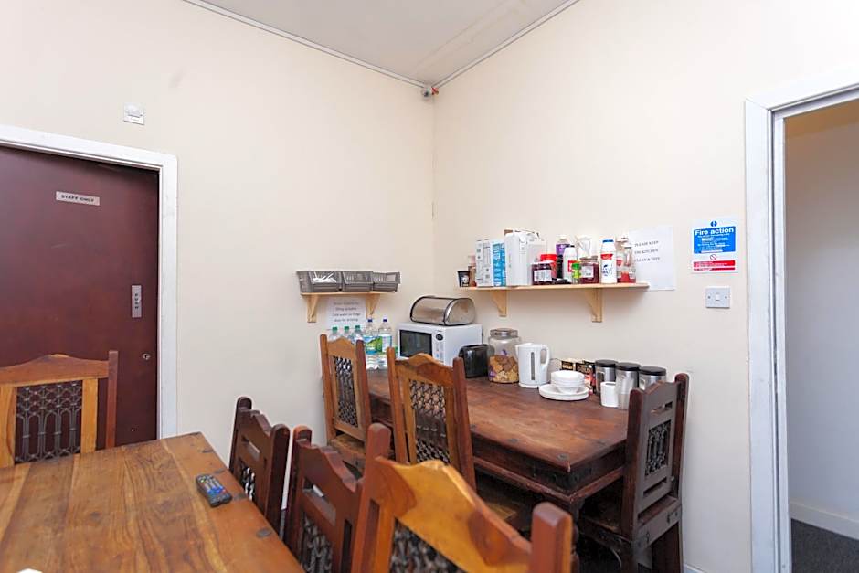 Budget Hostel