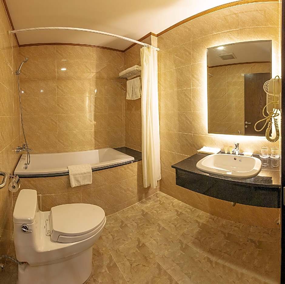 Photo 1 of 8 of Superior 1 Double Bed