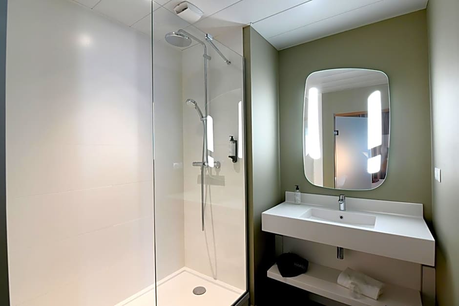 ibis Nantes Saint Herblain