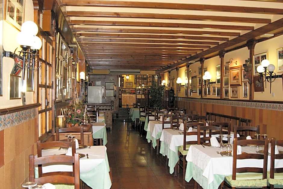 Hotel Reina Victoria