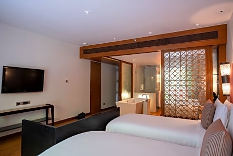 Twin Bed Family Terrace Room - Complimentary Gonsua beach shuttle service