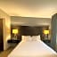 Staybridge Suites Syracuse Liverpool by IHG