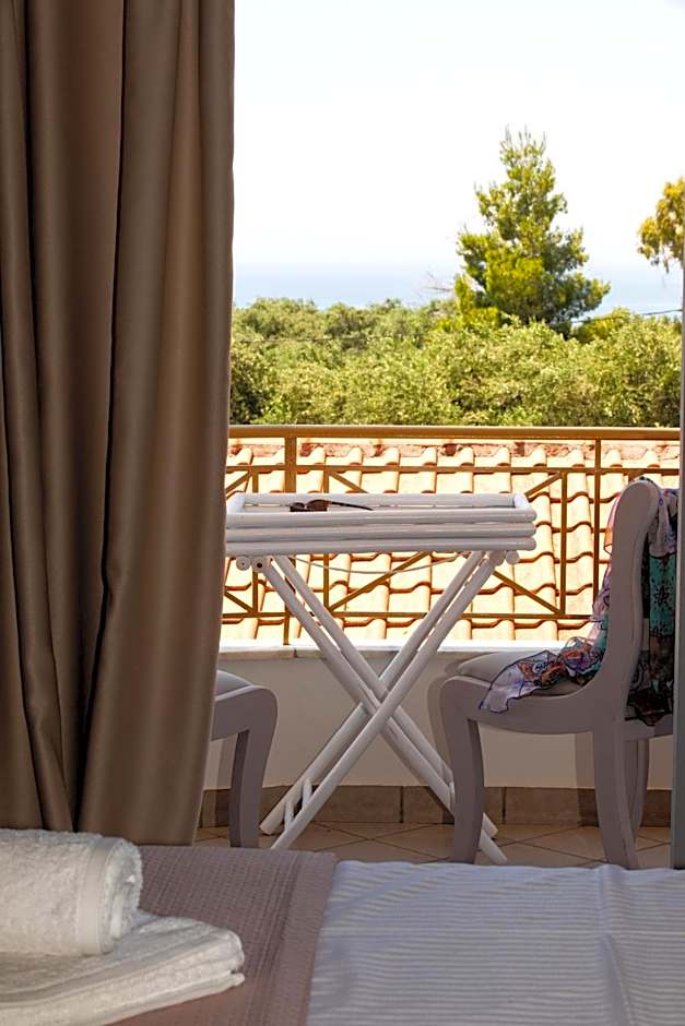 Caretta - Caretta Hotel